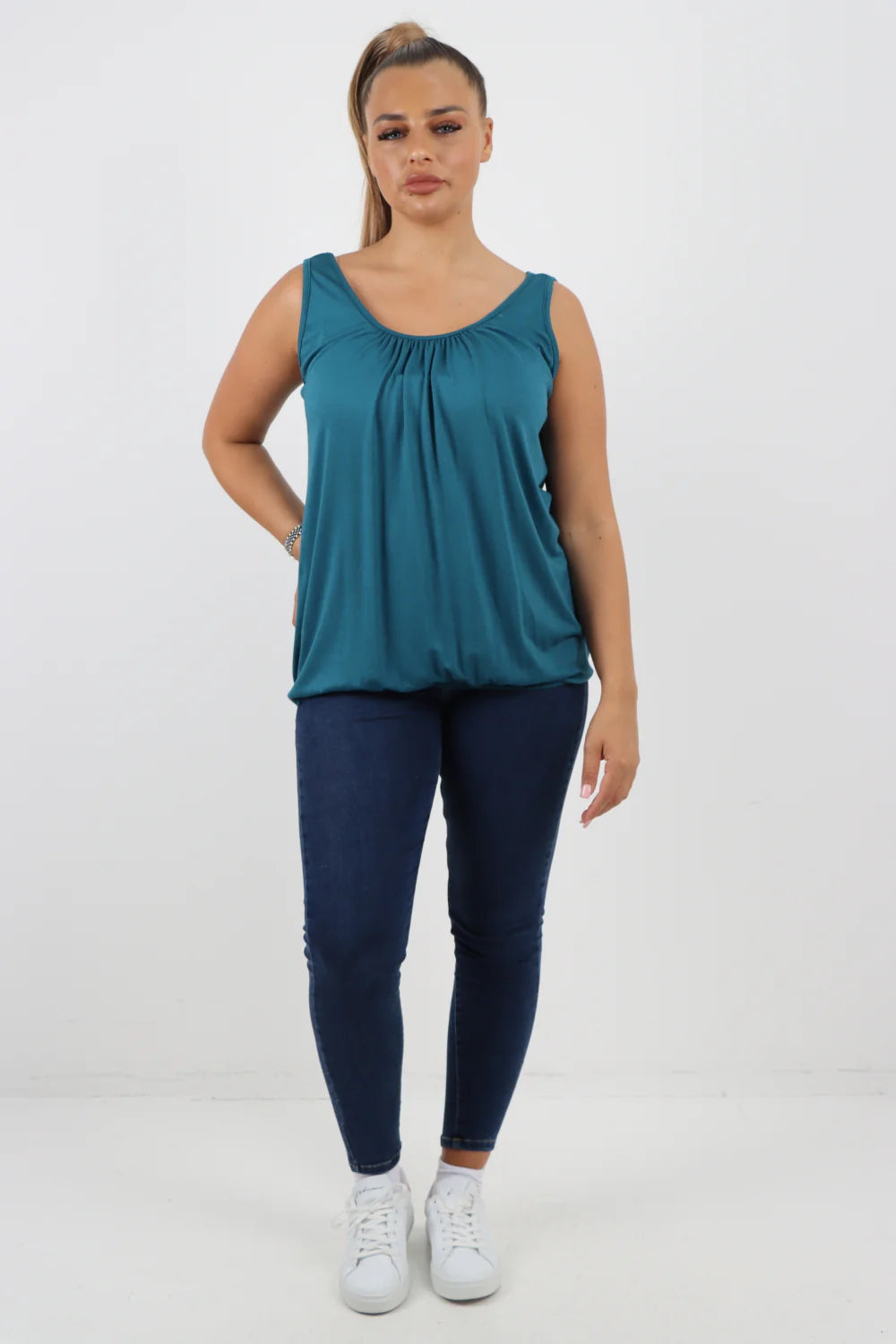 ITALIAN PLAIN BASIC ELASTICATED HEM VEST TOP